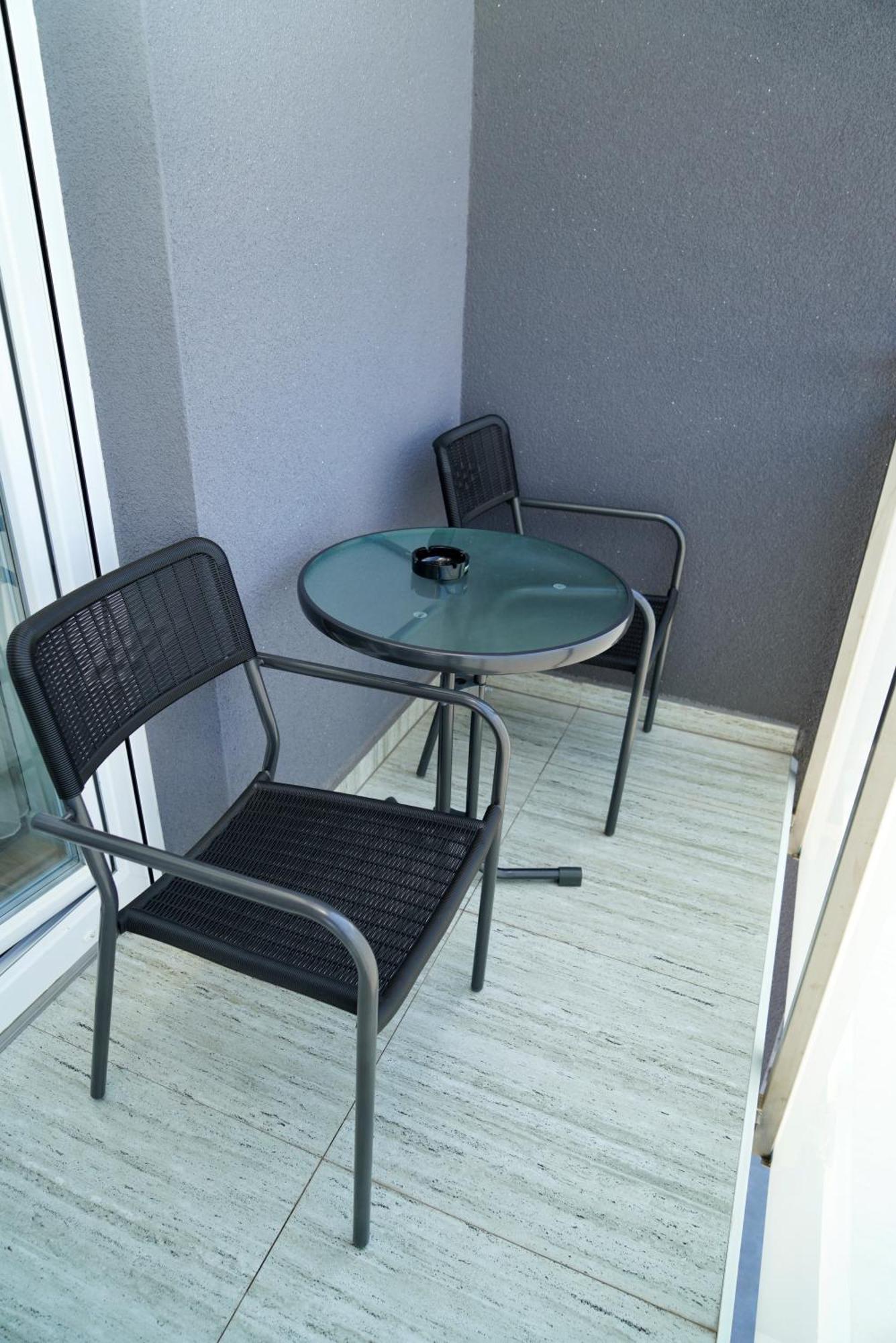 Swiss Apartmani Баня-Лука Екстер'єр фото